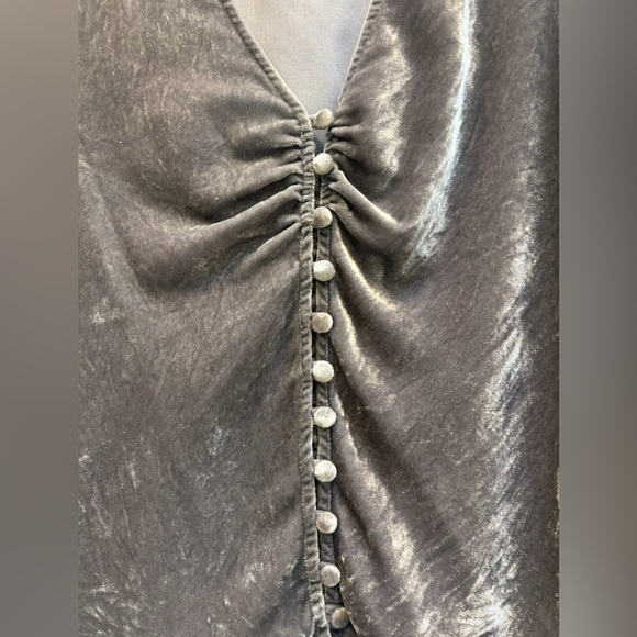 Madewell “Velvet Daylight” Short Sleeve button down top, size 00 in grey 🖤 - Picture 7 of 11